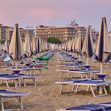 Appartamento Retreat For Up To 6 Guests By Beahost Bibione